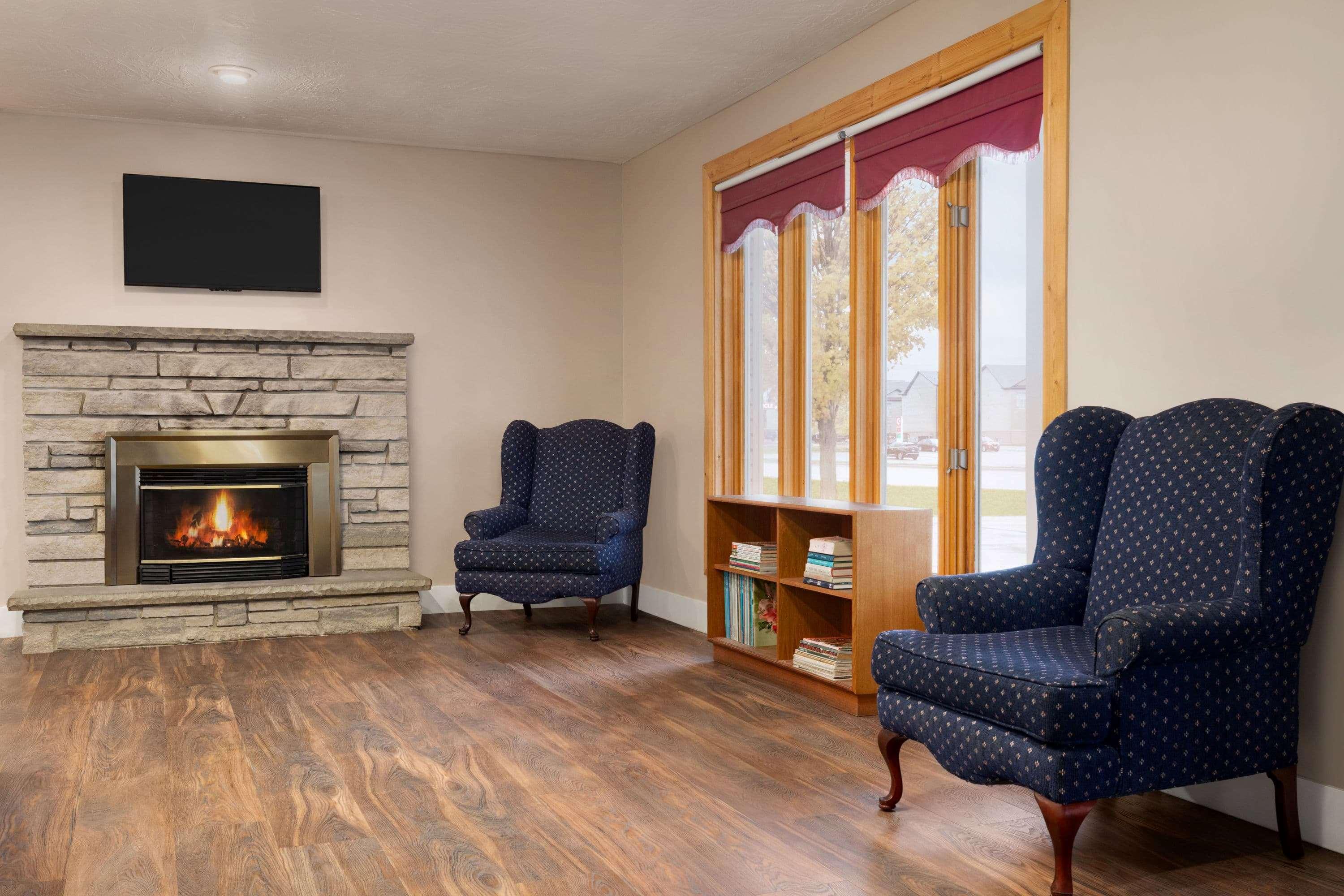 Travelodge By Wyndham Port Elgin Esterno foto