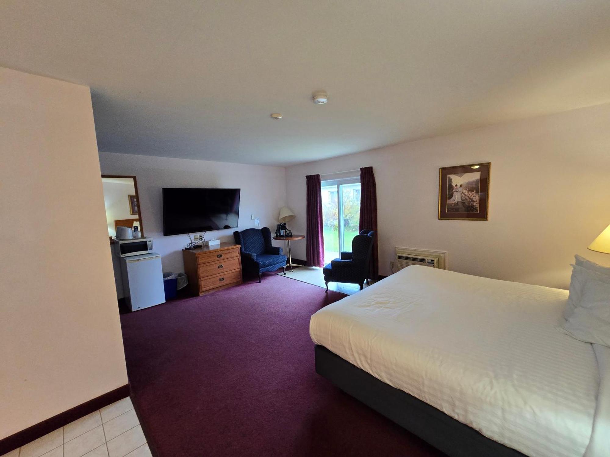 Travelodge By Wyndham Port Elgin Esterno foto