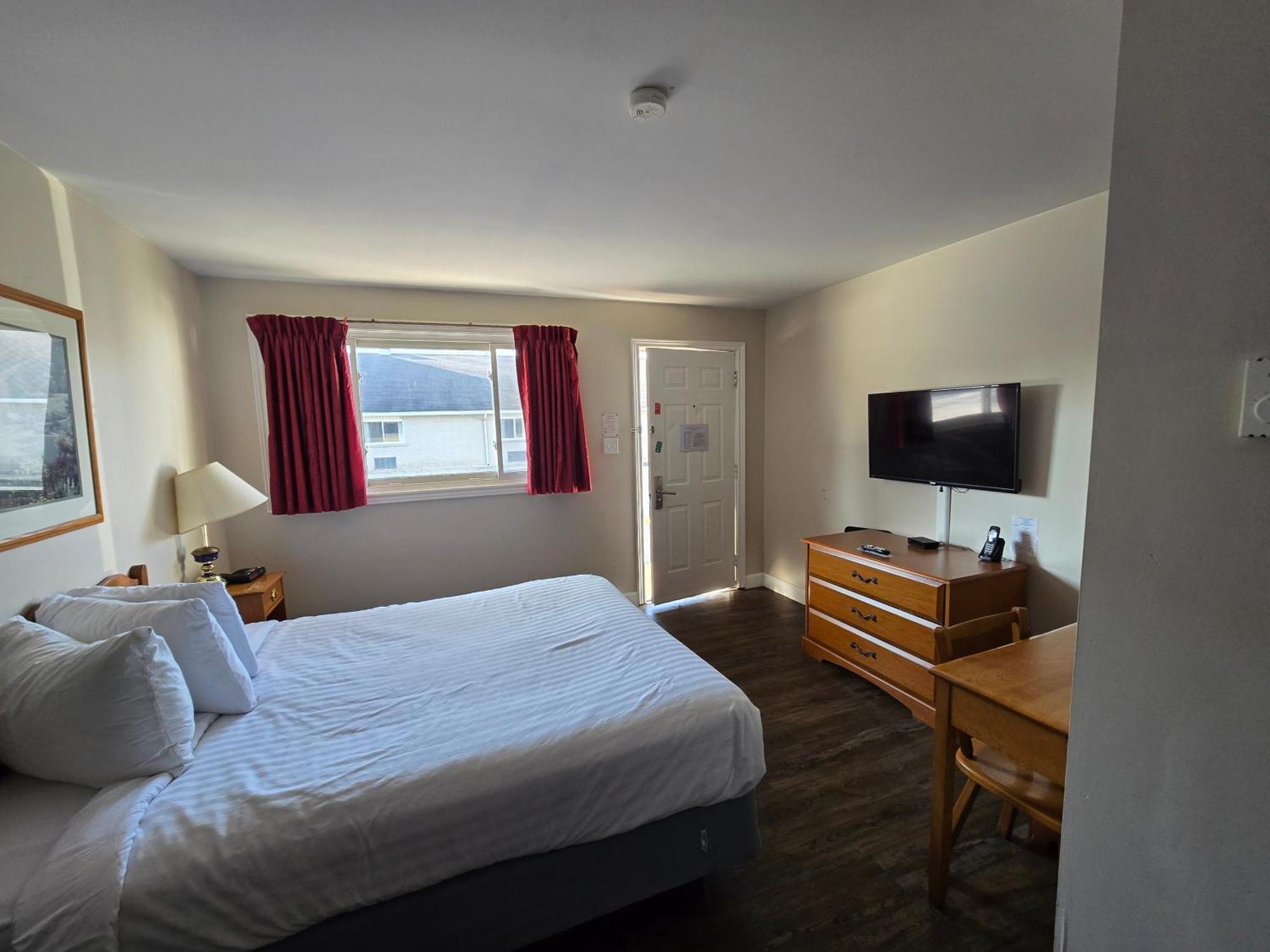 Travelodge By Wyndham Port Elgin Esterno foto
