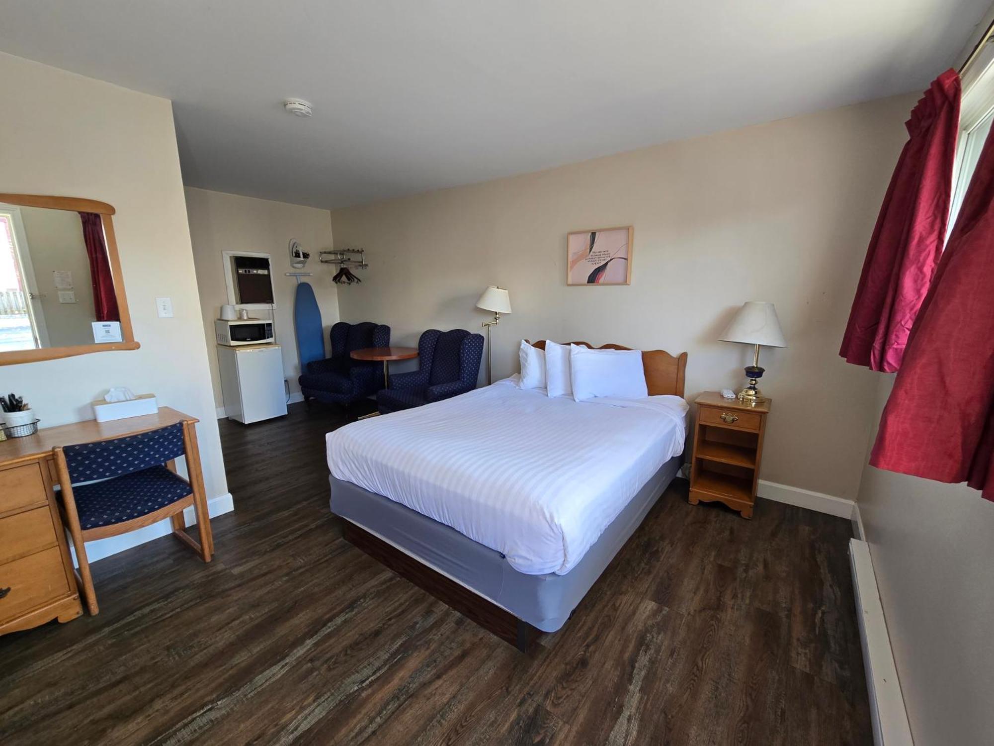 Travelodge By Wyndham Port Elgin Esterno foto