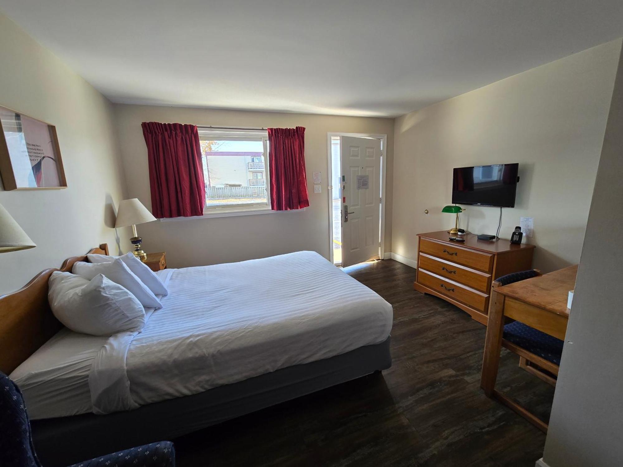 Travelodge By Wyndham Port Elgin Esterno foto
