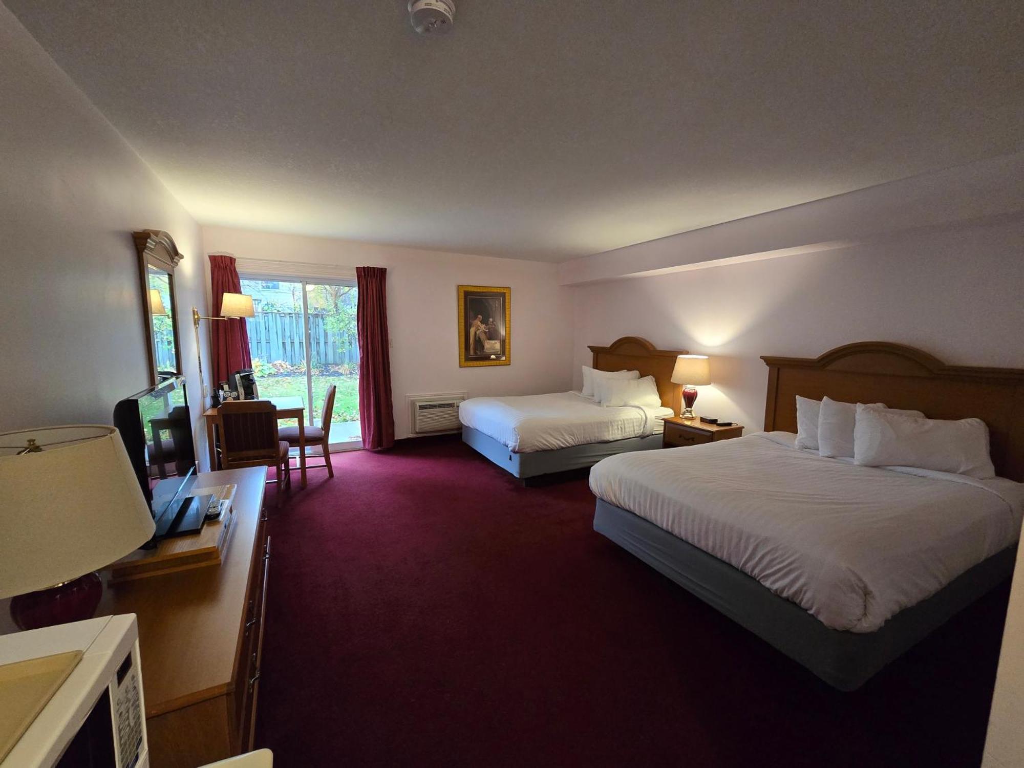 Travelodge By Wyndham Port Elgin Esterno foto