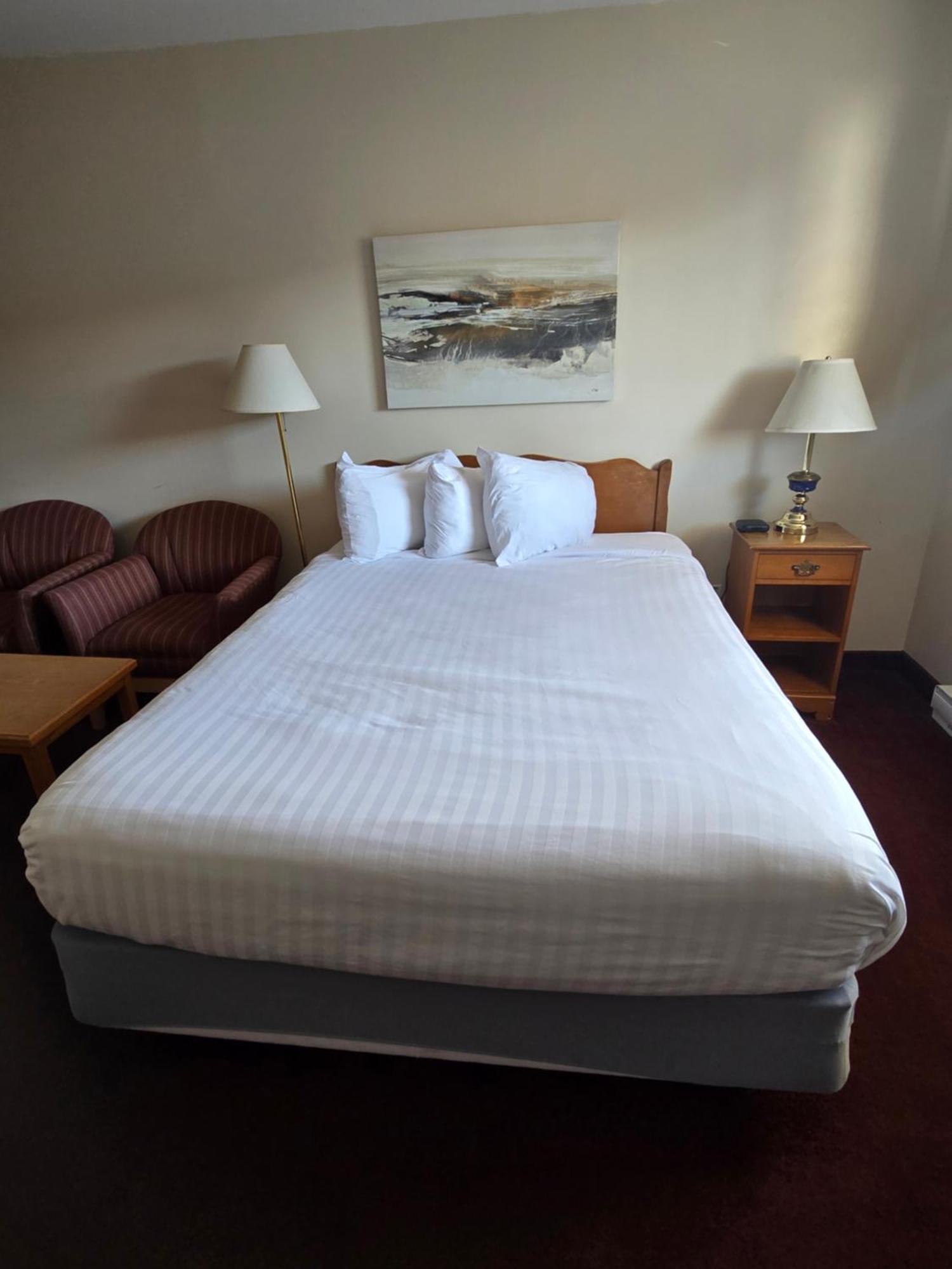 Travelodge By Wyndham Port Elgin Esterno foto