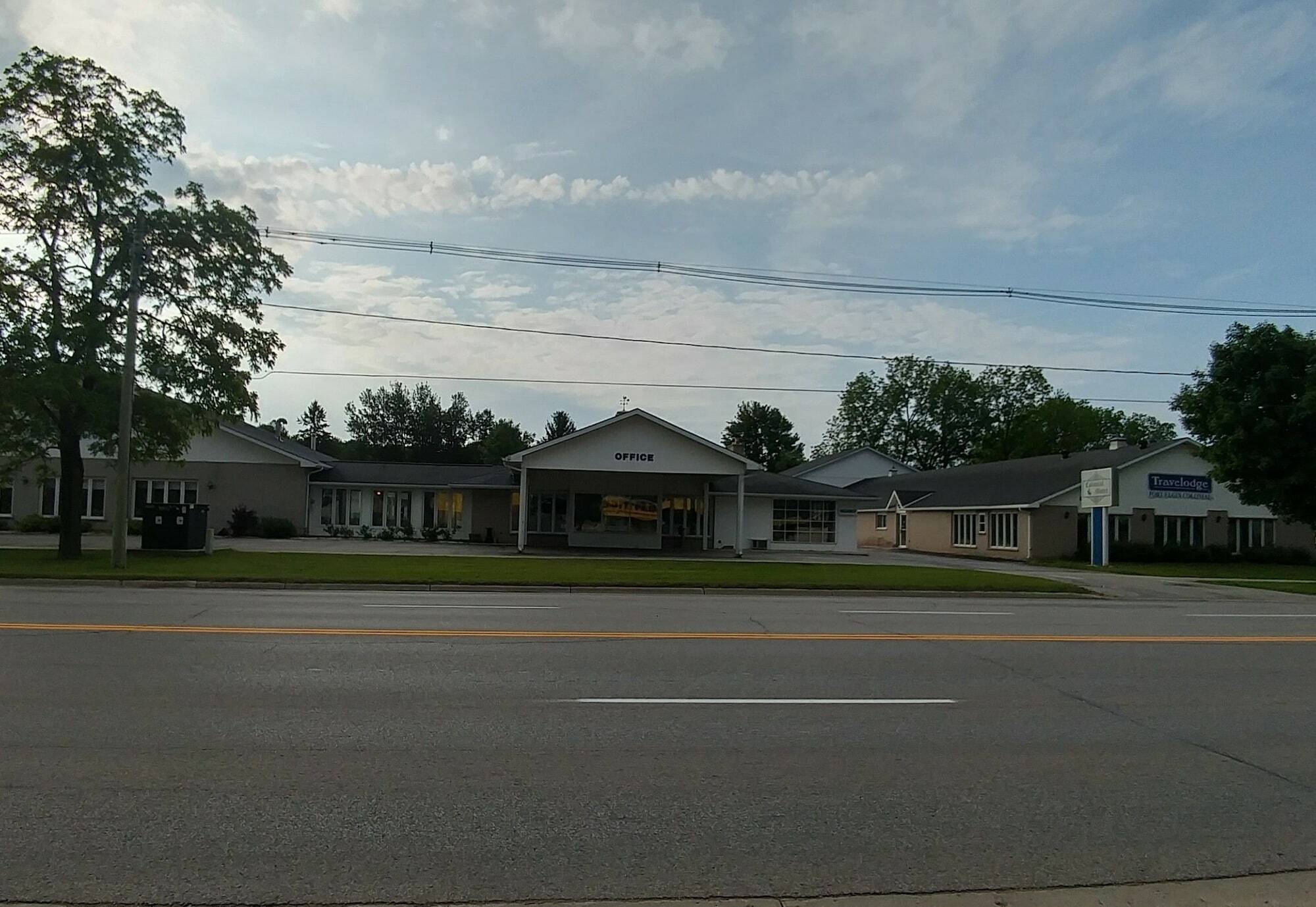 Travelodge By Wyndham Port Elgin Esterno foto